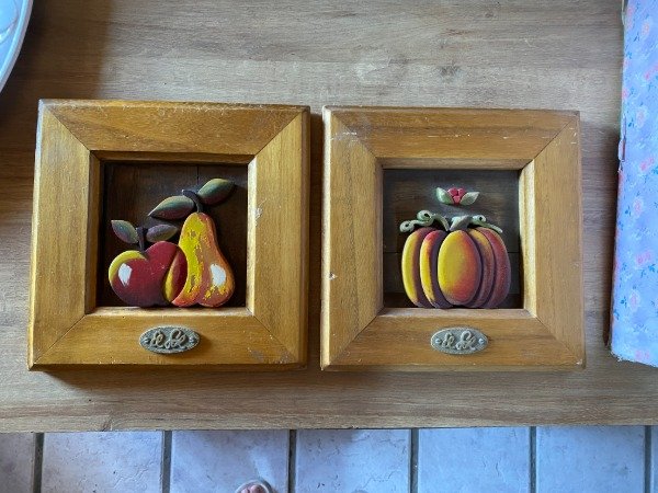 Producto - PAR CUADROS ADORNO DE MADERA EN RELIEVE 30x30. PRECIO POR EL PAR #11457