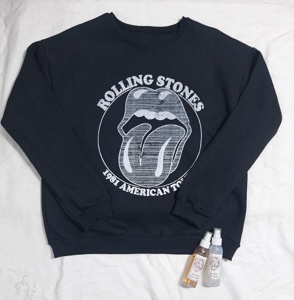 Producto - Buzo frizado (Rolling Stones negro)