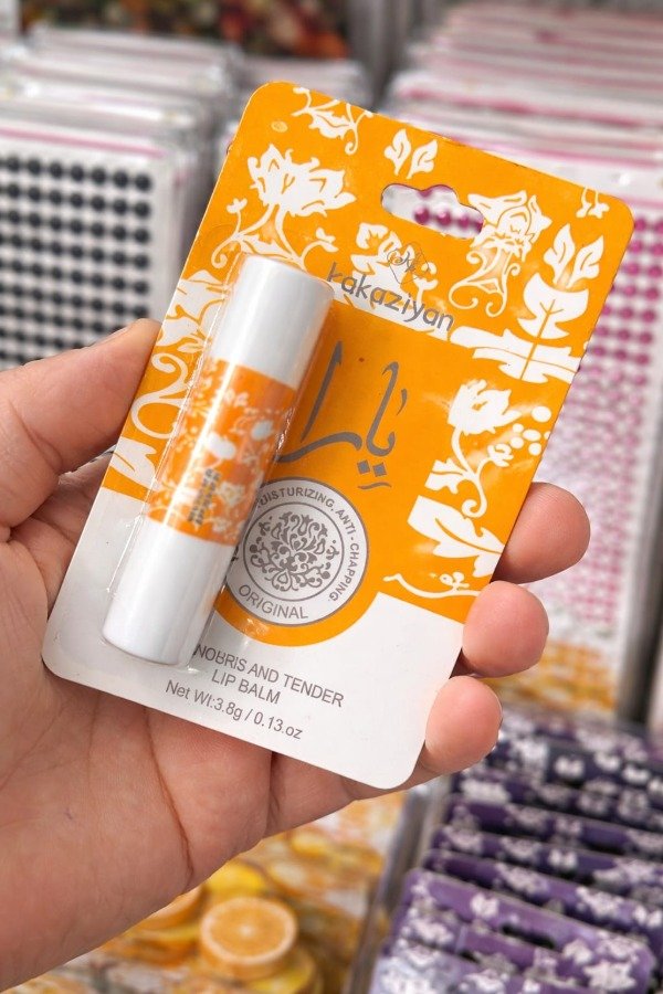 Producto - LB10627 BALSAMO LABIAL HIDRATANTE Y PROTECTOR KAKAZIYAN NARANJA