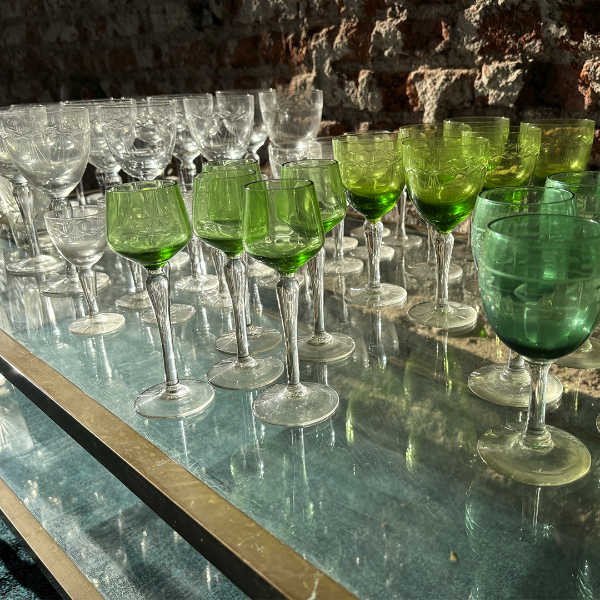 Producto - Copas de vidrio verde