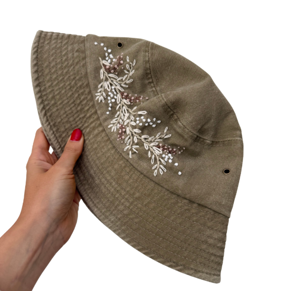 Producto - Piluso vintage tostado bordado a mano