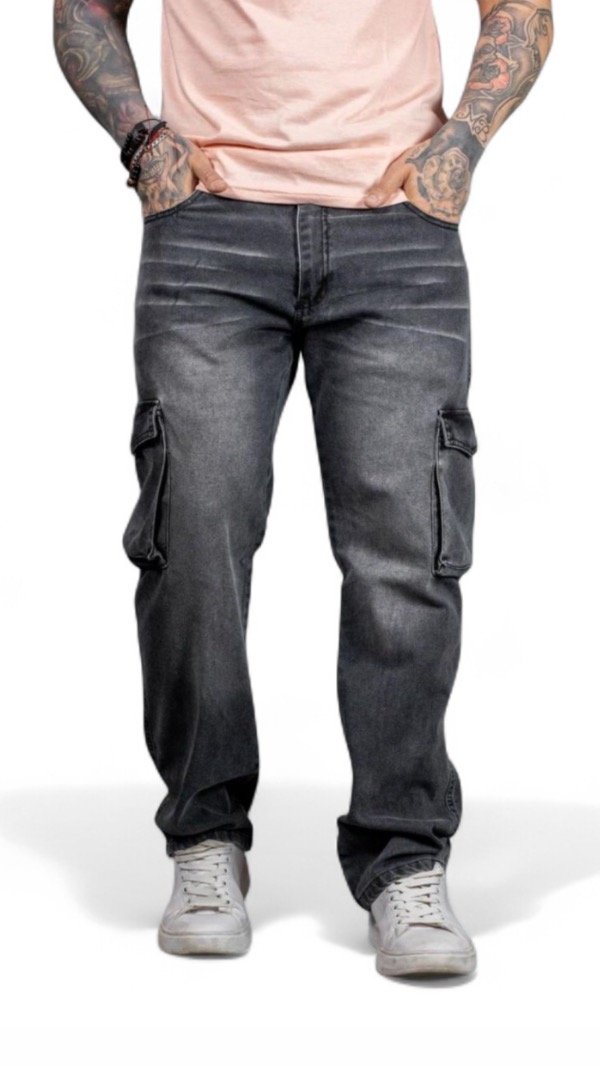 Producto - Cargo Negro Gastado