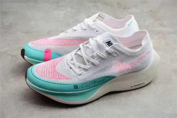 Producto - Nike ZoomX Vaporfly Next 2 - White Lightblue