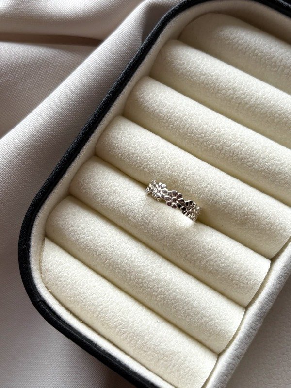 Producto - anillo media falange margaritas