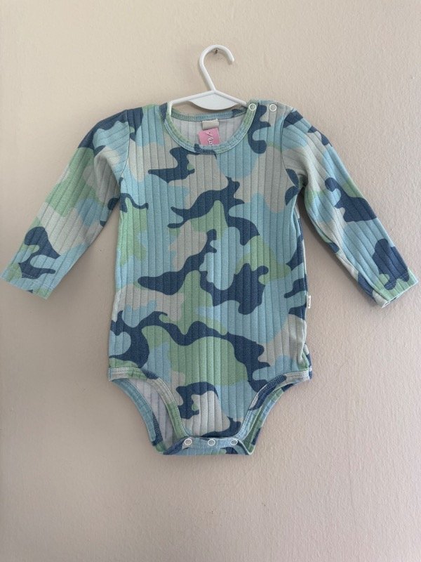 Producto - Body CHEEKY 12 meses nr289