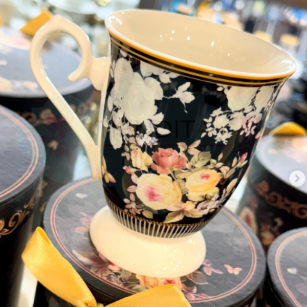 Producto - TAZA DE PORCELANA VINTAGE NEGRA 300 ML CON CAJITA REGALO - 1