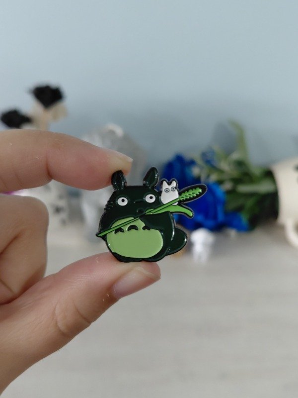 Producto - Pin metalizado - Totoro #1430