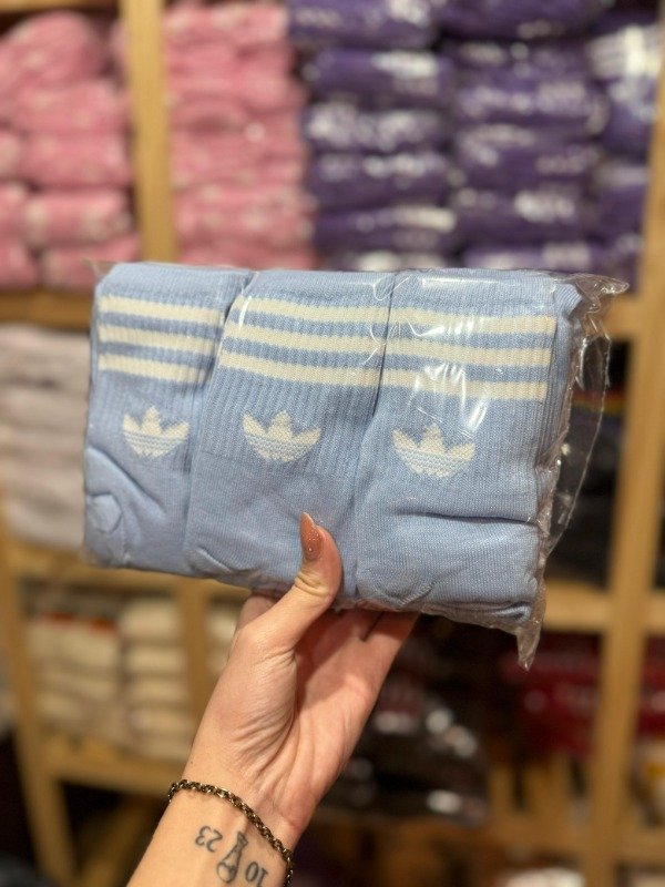 Producto - Docena Cerrada Adidas Celestes