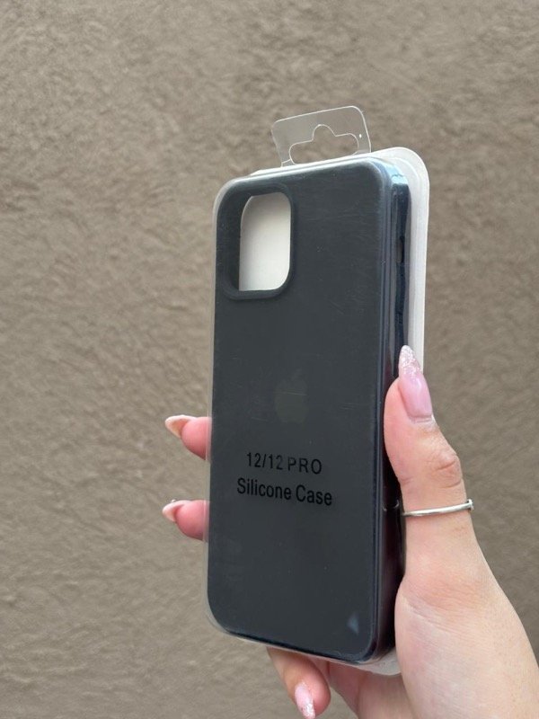Producto - Silicone 12 - 12 pro negra