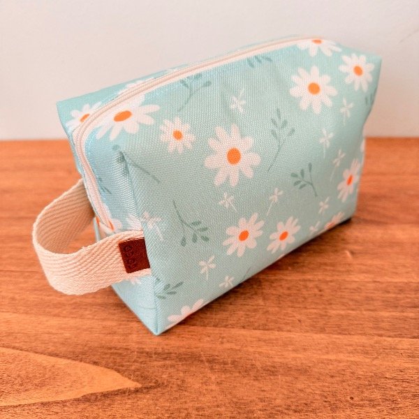 Producto - CARTUCHERA MELINA (PREMIUM) Diseño MARGARITAS