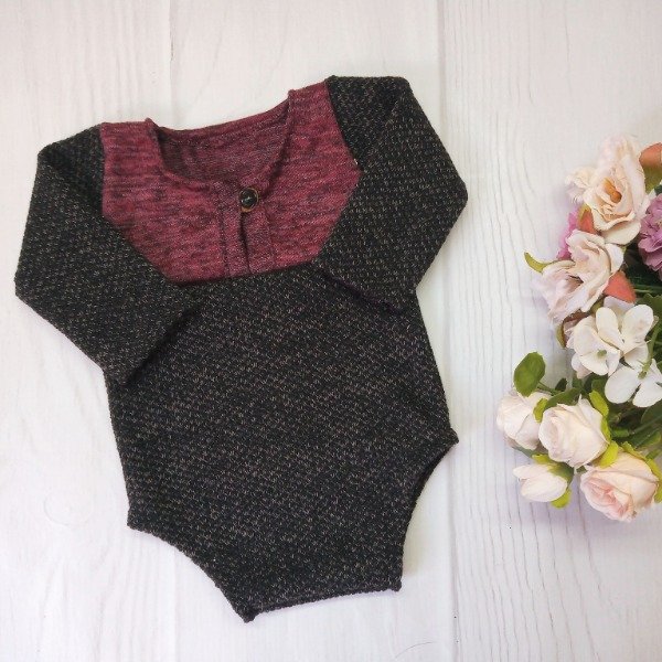 Producto - Body Negro/Bordo Lanilla 1-2 meses