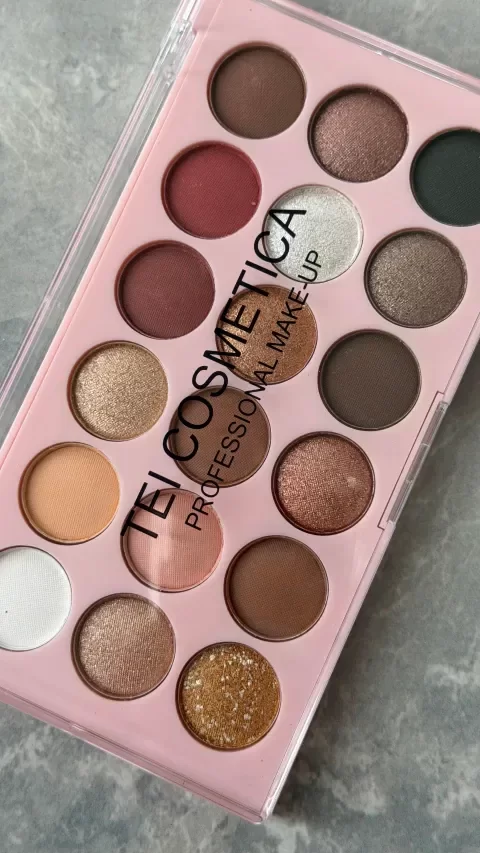 Producto - Paleta de sombras 18 colores