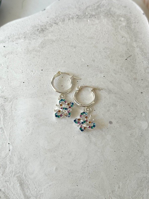 Producto - Argolla mariposa