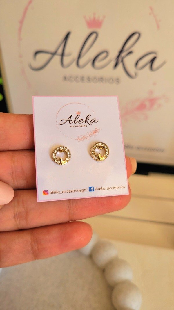Producto - Aros strass y corazón de acero dorado