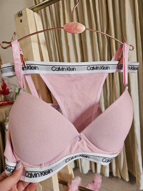 Producto - CALVIN KLEIN CON ARCO  algodón