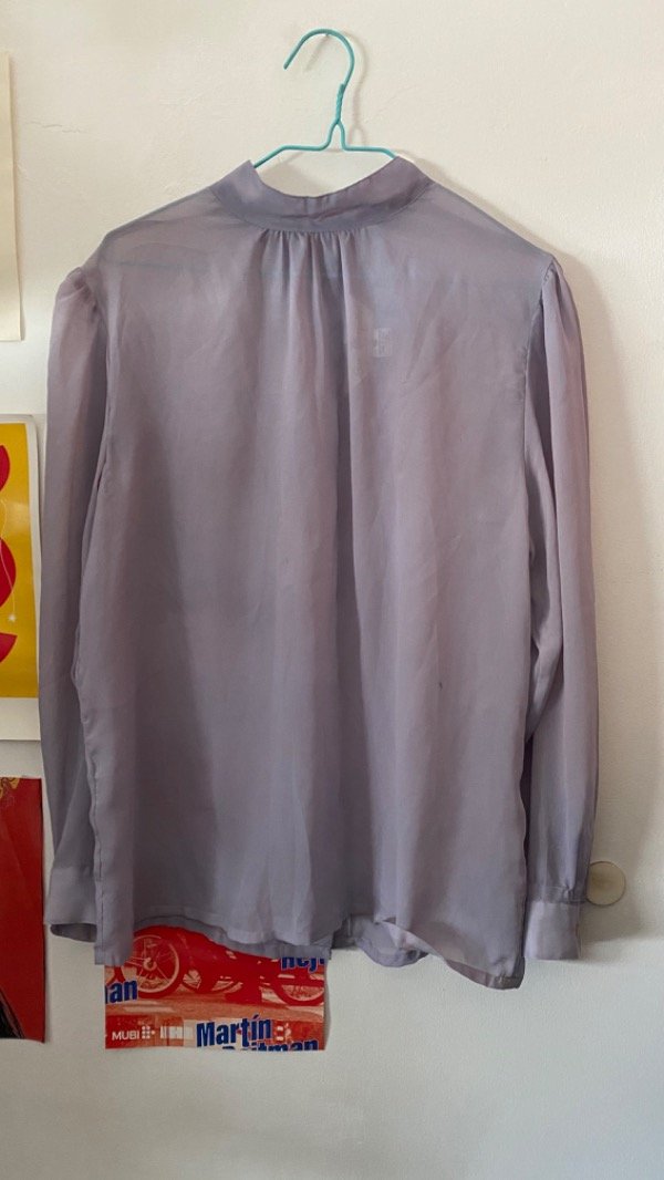 Blusa lila