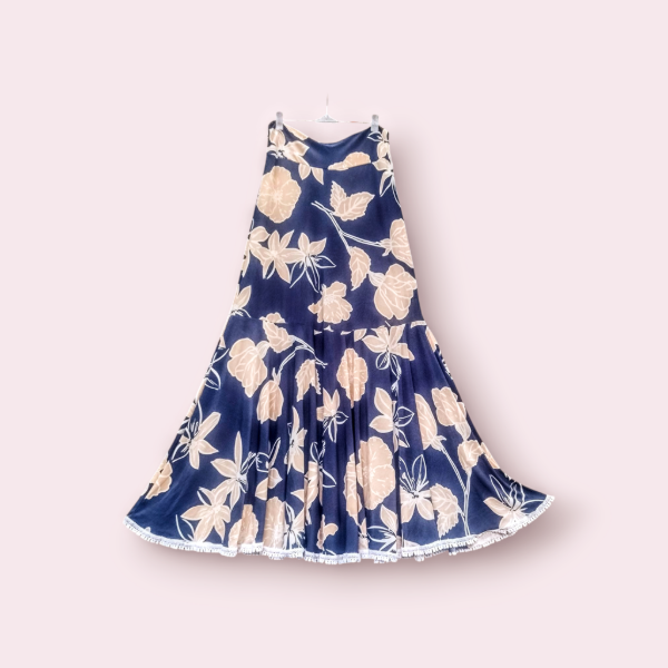 Producto - Sirena seda fría azul y beige con puntilla