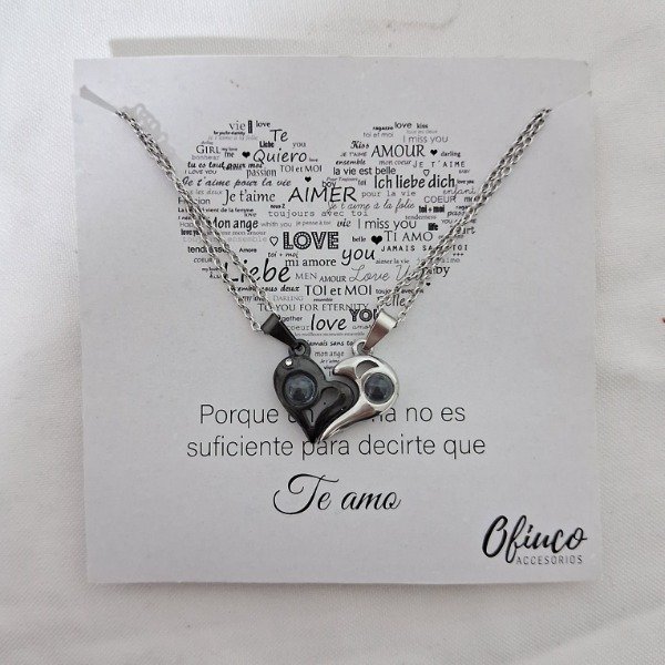 Producto - Collares proyectores te amo en 100 idiomas