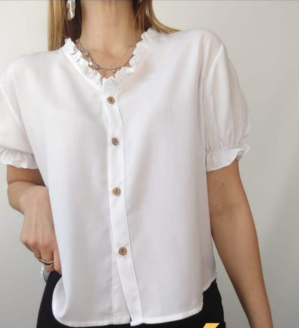 Producto - Camisa manga globo BLANCO Y BEIGE(Talle 2 al 5)