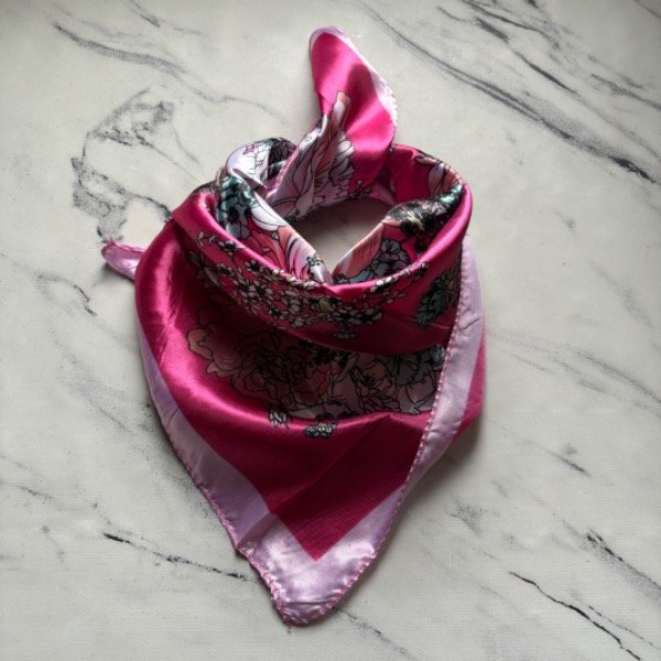 Producto - Pañuelo de seda 40