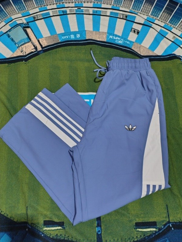 Pantalón impermeable importado — imagen 3