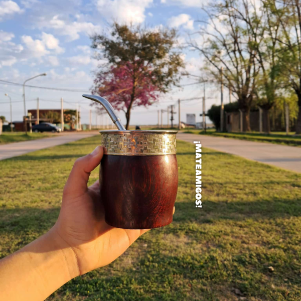 Producto - MATEAMIGO IMPERIAL DE ALGARROBO ENCERADO ( Guarda Pampa )