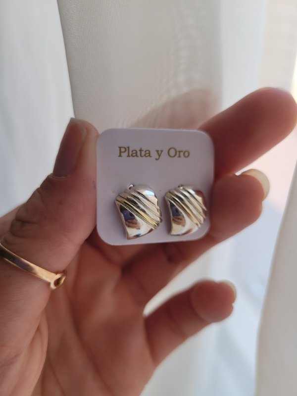 Producto - Semi argollitas tramadas - Plata 925 con Oro