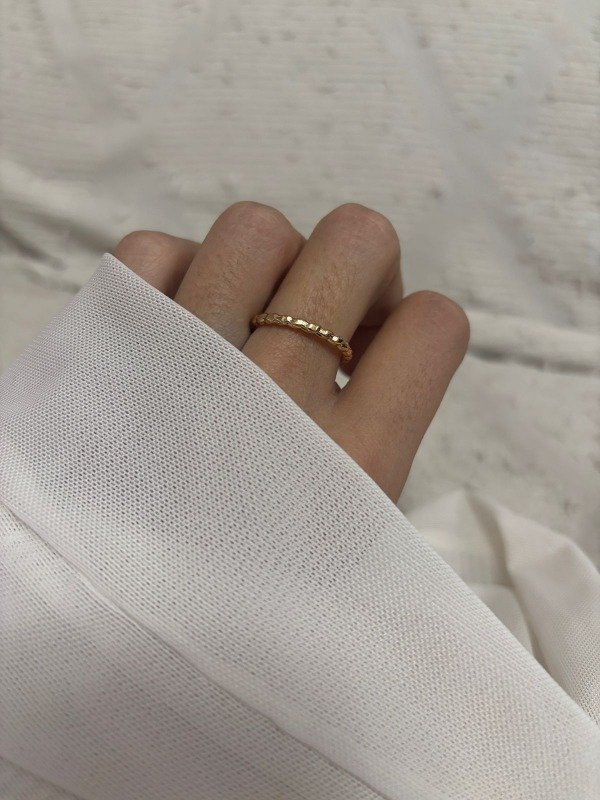 Producto - Anillo Ondulado Acero Dorado