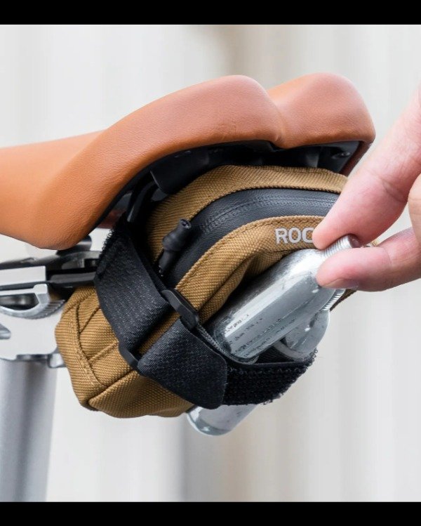 Producto - Alforja / Bolso Bajo Asiento Rockbros 30130079 - 2
