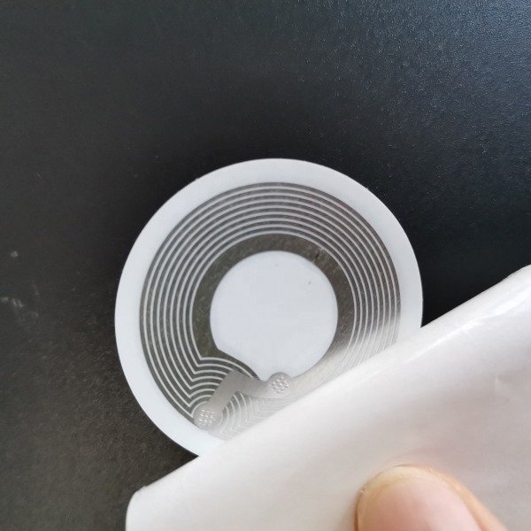Producto - Tag Nfc 215 Pack De 10 Unidades tipo calco ADHESIVOS COLOR BLANCO - 2