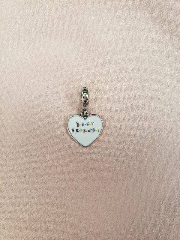 Producto - Charm Bff