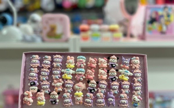 Producto - Anillos sanrio