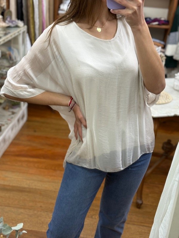 Producto - Blusa seda beige