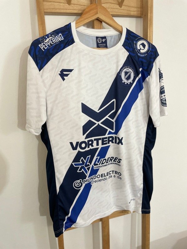 Producto - Camiseta San Martín de burzaco