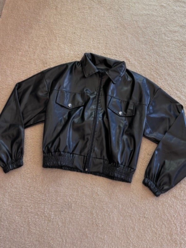 Producto - Saco eco cuero con cierre