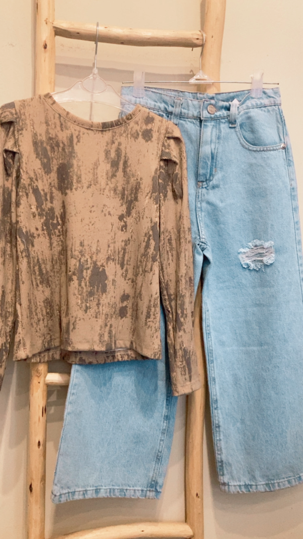Producto - Remera Delia Natural