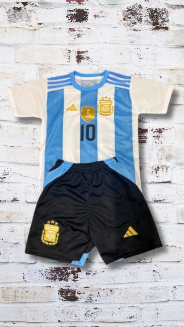 Producto - CAMISETA + SHORT SELECCION ARGENTINA