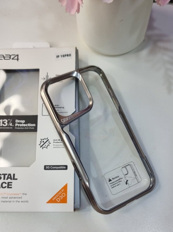 Producto - Funda Iphone 16 (71)