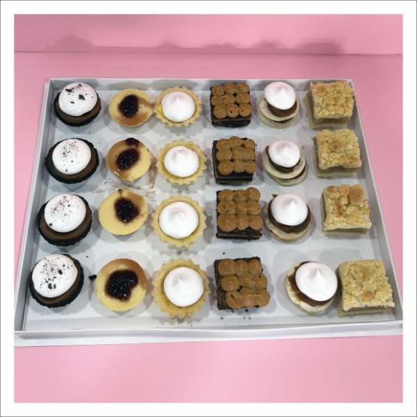 Producto - Box mini pastelería x 24u - 1