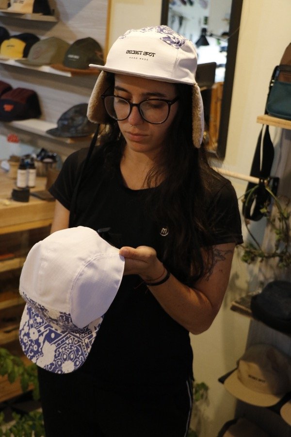 Producto - Goofy blanco y azul - edición única