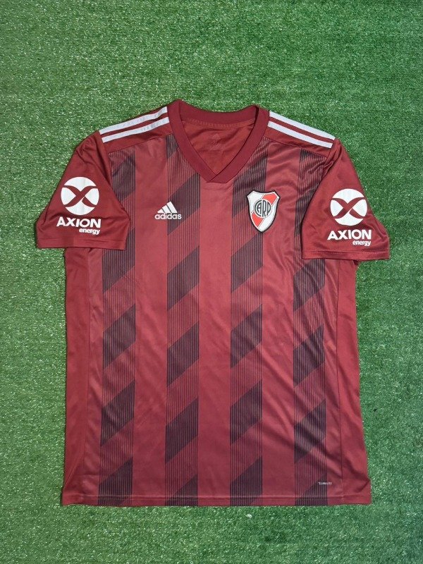 Producto - Camiseta HOMENAJE TORINO 2019/20 "E. Perez 24" (XL)