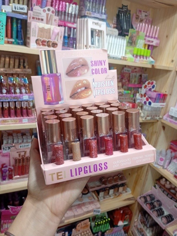 Producto - Lip gloss brillo Tei