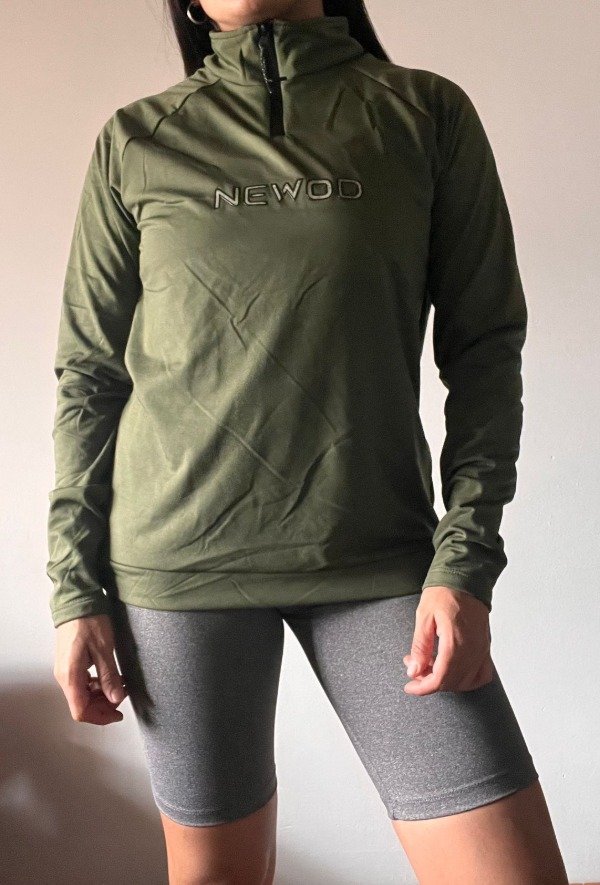 Producto - Buzo termico verde NW