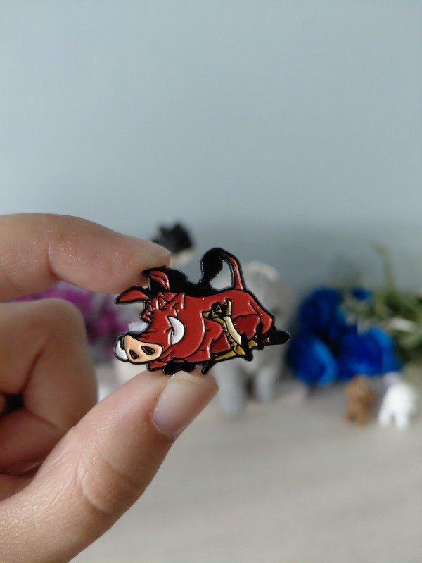 Producto - Pin metalizado - Timón y Pumba #1732