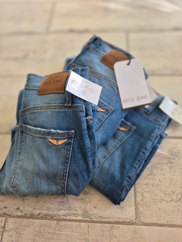 Producto - Riffle Oxford Cropped Suelto