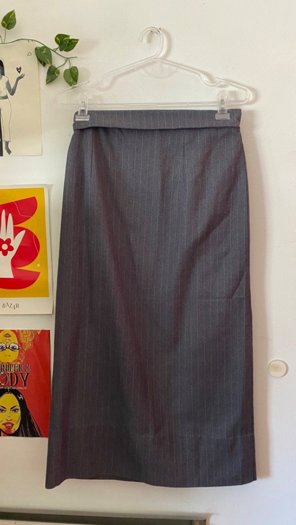Falda gris — imagen 3