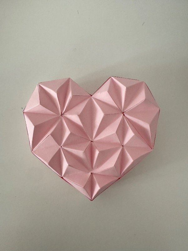 Producto - Cajita corazón geométrico