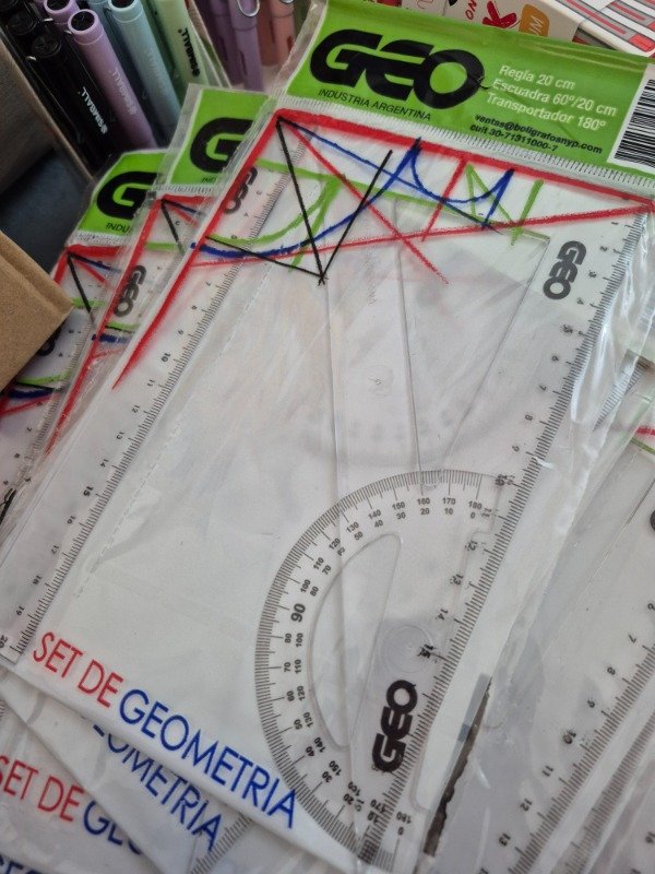 Producto - Kit Geometria x 3. Transportador, regla y escuadra