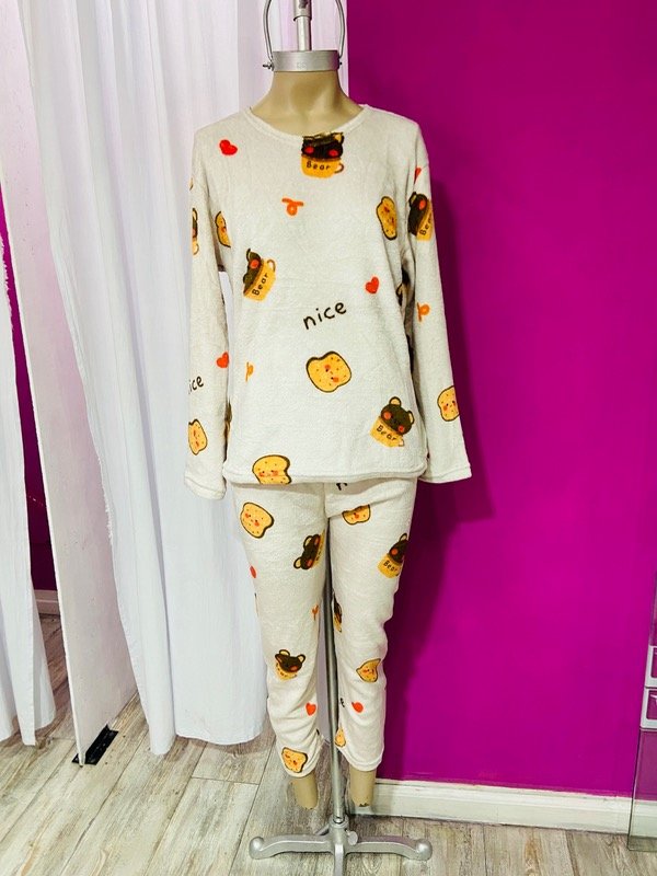 Producto - PIJAMA OSSOSS
