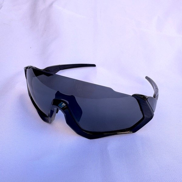 Producto - LENTES DEPORTIVOS GRANDES MEDIO MARCO NEGROS